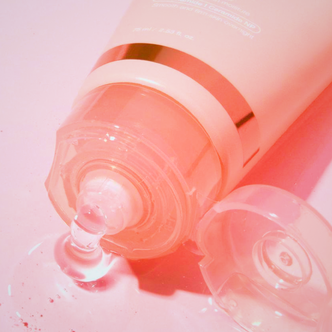 Overnight collagen mask that hydrates, firms, and smooths the skin while you sleep, restoring elasticity and radiance for a refreshed morning glow.