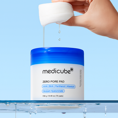 Toner pads with AHA, BHA, and PHA that exfoliate, refine pores, and balance oil for smooth, clear, and hydrated skin.